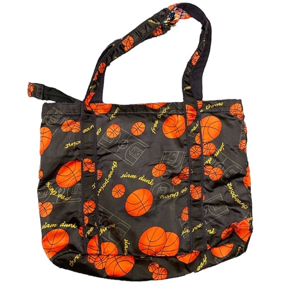 Large Satin Basketball shoulder bag - Picture 3 of 7